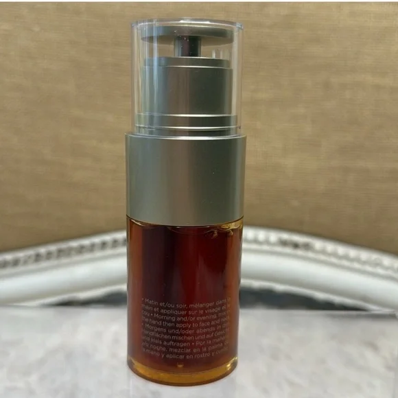 Clarins |
Double Serum Complete Age-Defying
Concentrate - Picture 2 of 11